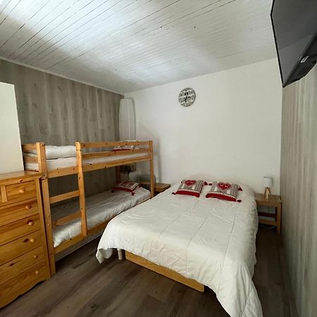 Risoul 1850 Beau Duplex Pour 6 Pers En Plein Centre De La Station Apartment Luaran gambar